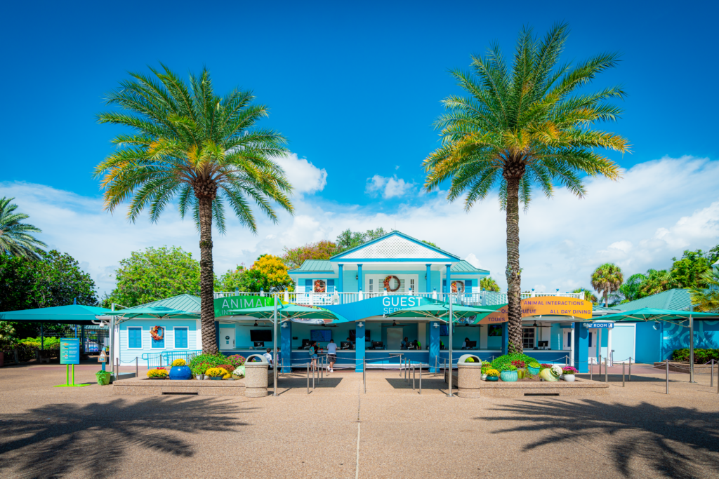SeaWorld Offers U.S. Military Free Admission