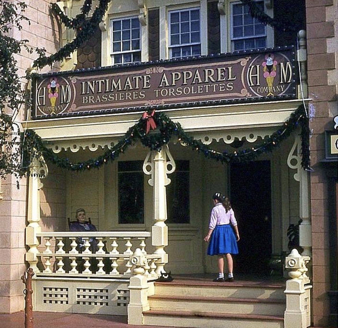 Did You Already Know These 23 Facts About Disneyland?