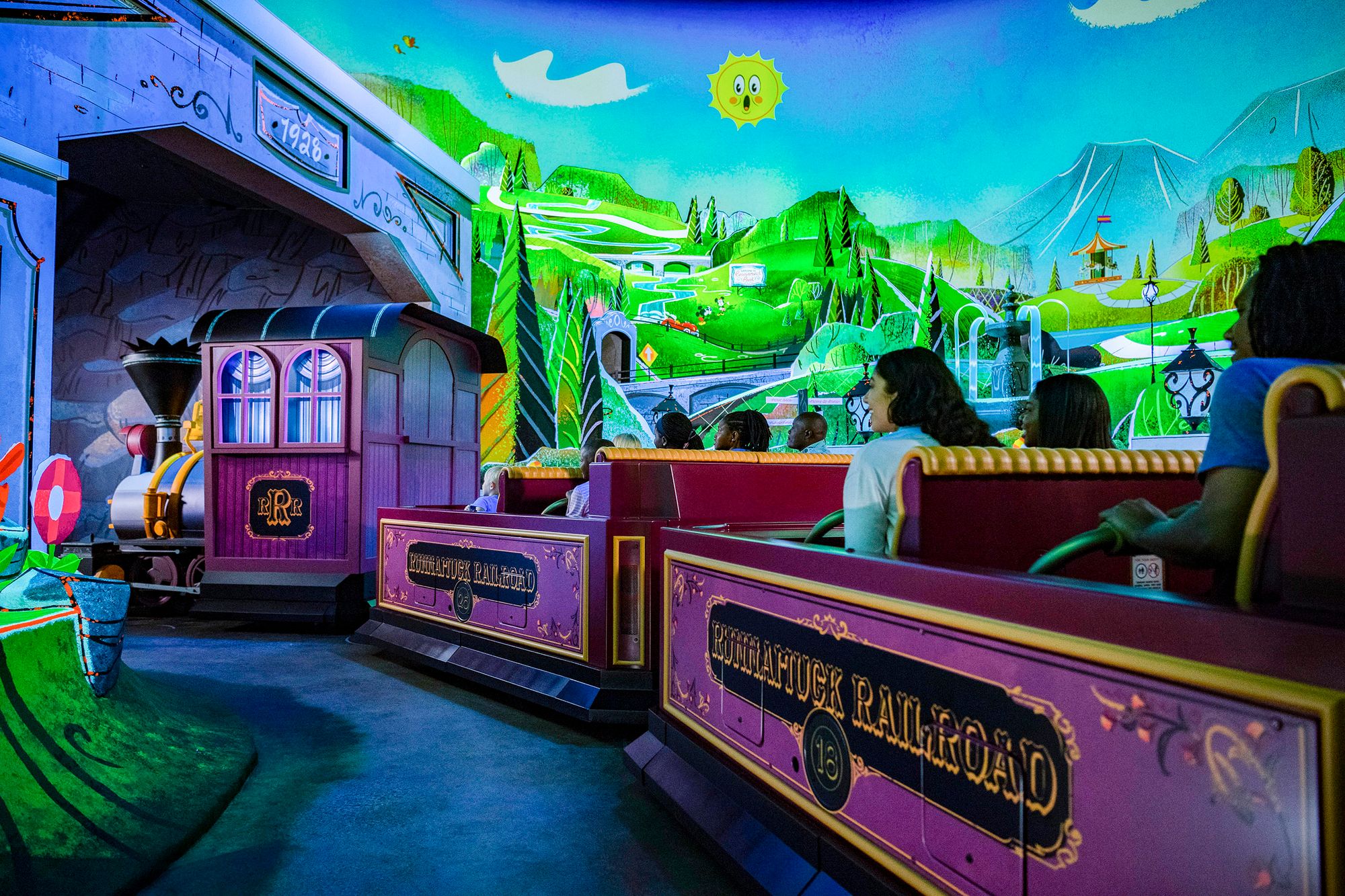 An Overview of Mickey and Minnie’s Runaway Railway