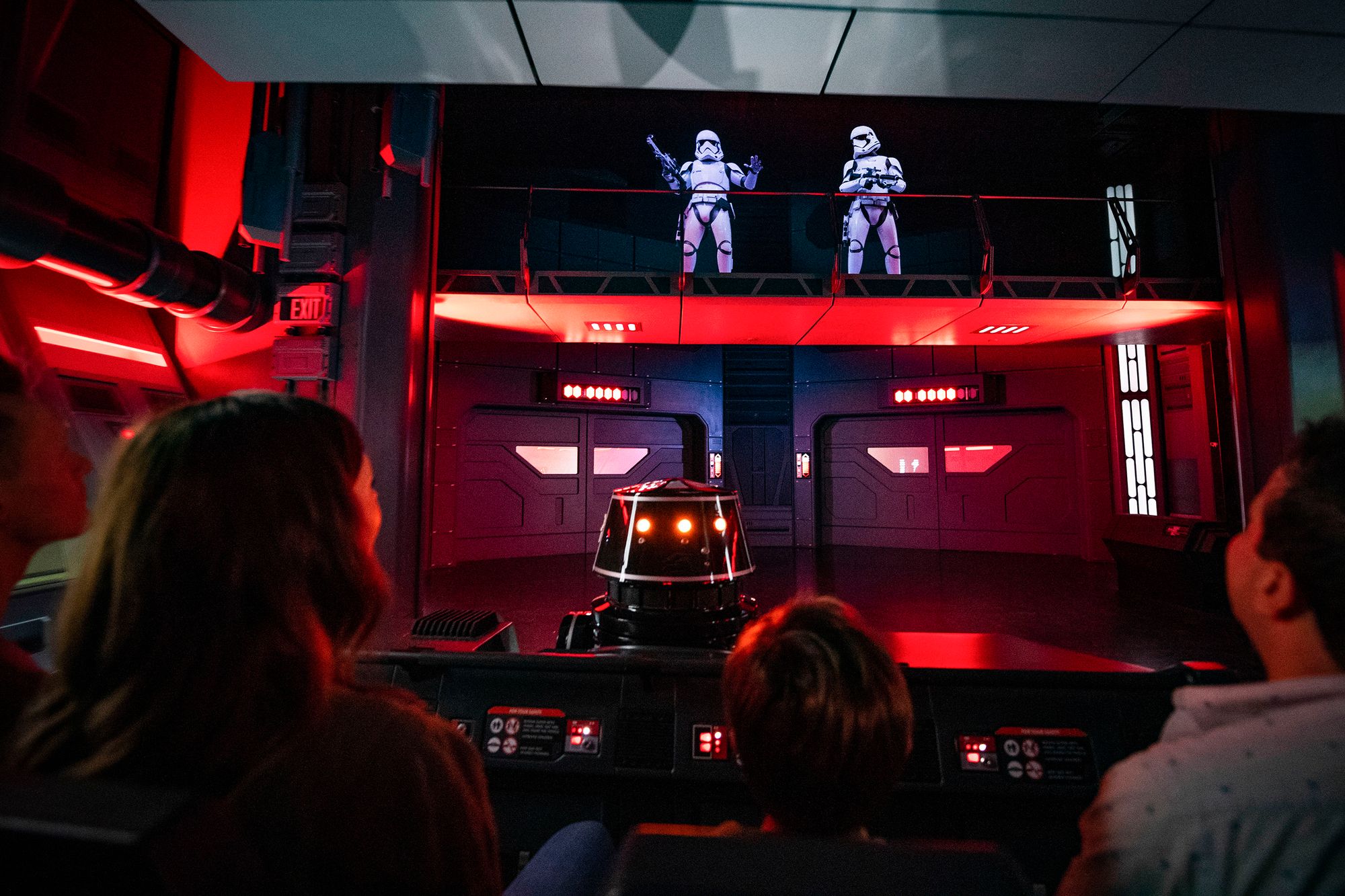 The Rise of the Resistance Boarding Pass System is ruining the Disney Experience