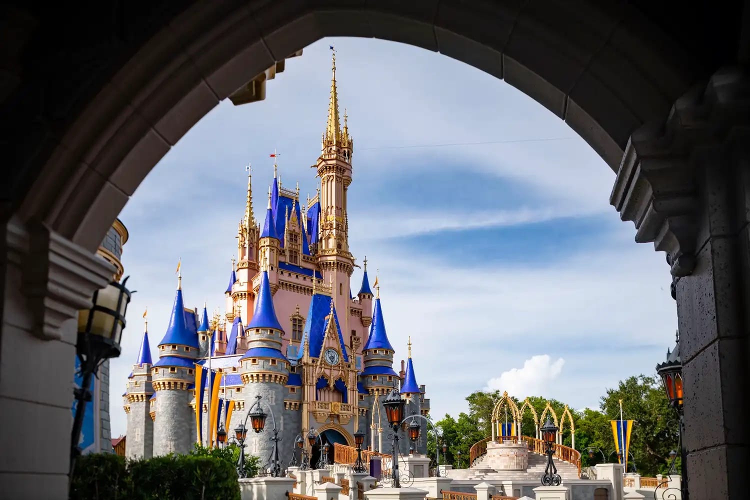 cinderella castle at magic kingdom