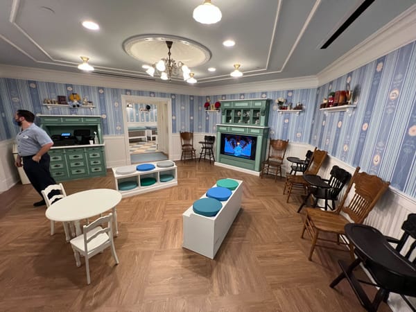 Disneyland With Kids: A Mom's Advice for Going with a Baby