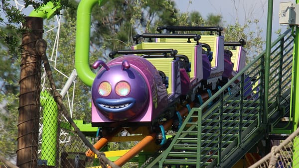 First Look at the DreamWorks Land Trollercoaster in Action